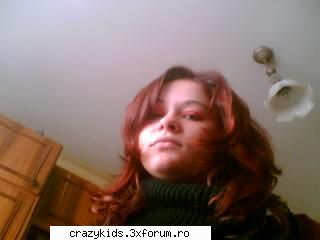 hey uca:)
just wanted to pass by and say is me..
guess who:p zubascu maria anastasia